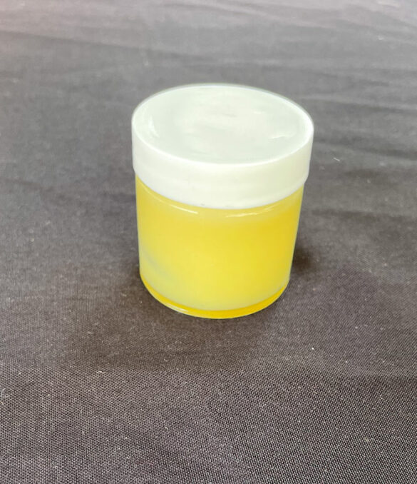 royal_jelly-bee_natural_honey royal_jelly-bee_natural_honey