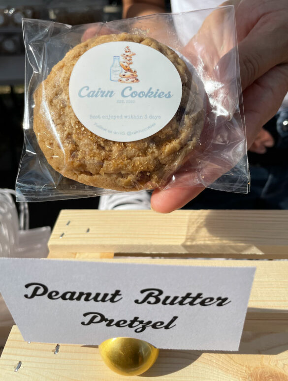 peanut_butter_pretzel-cairn_cookies peanut_butter_pretzel-cairn_cookies