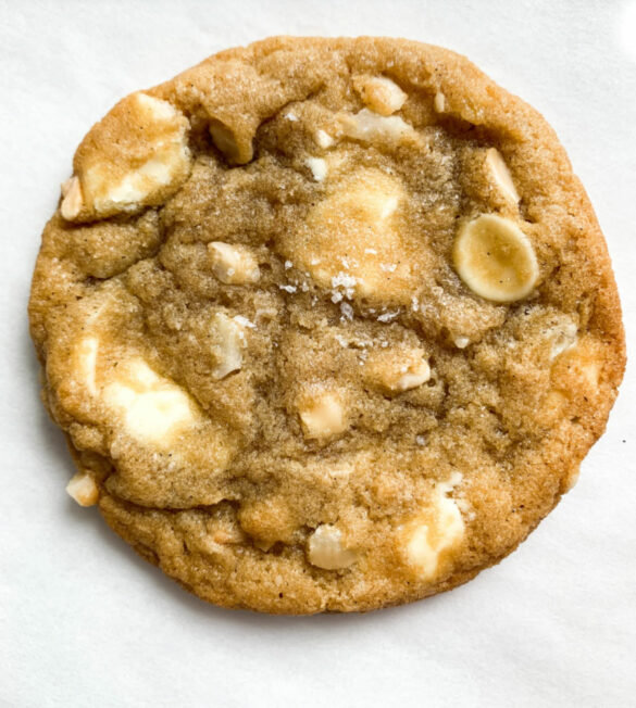 white_chocolate_macadamia-cairn_cookies-3 white_chocolate_macadamia-cairn_cookies-3